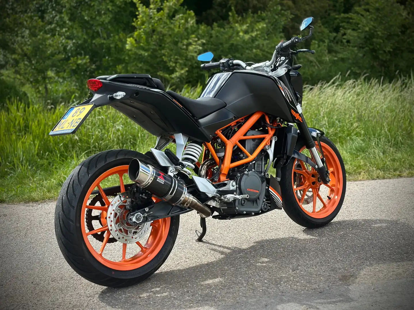 KTM 390 Duke - 2