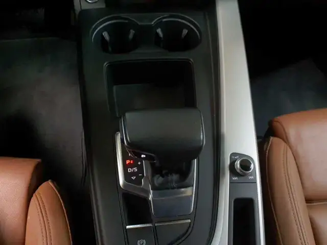 Audi A4 view 10
