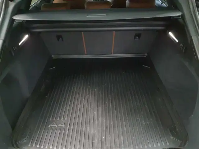 Audi A4 view 15