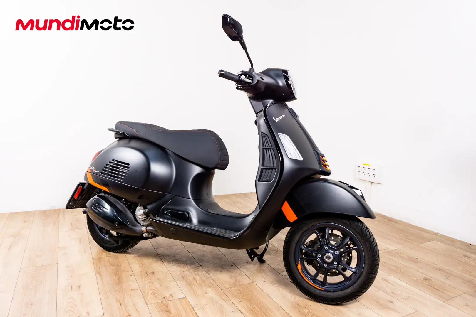 Vespa GTS 310 - 2