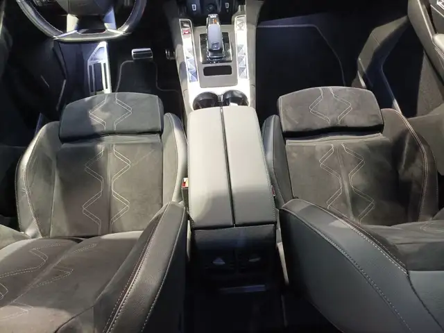 DS Automobiles DS 7 Crossback view 14