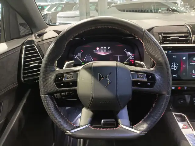 DS Automobiles DS 7 Crossback view 10