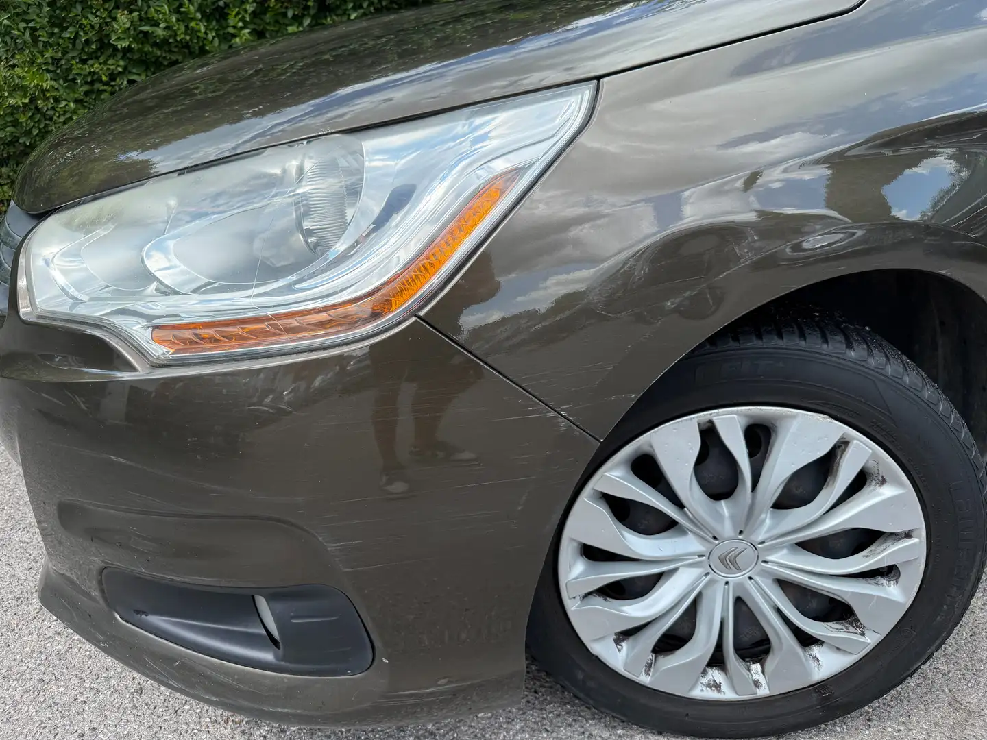 Citroen C4 C4 1.4i VTi+AIRCO+CARNET+EURO 5 Bruin - 2