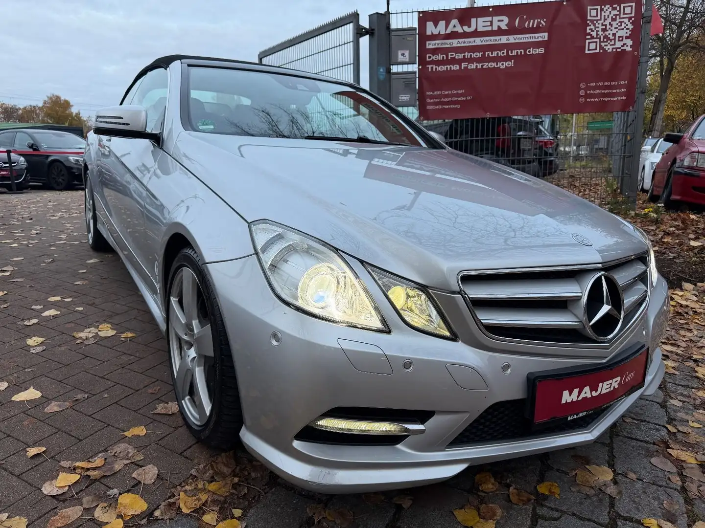 Mercedes-Benz E 220 CDI Cabrio AIRSCARF*BIXENON*HARMANKARDON Silber - 1