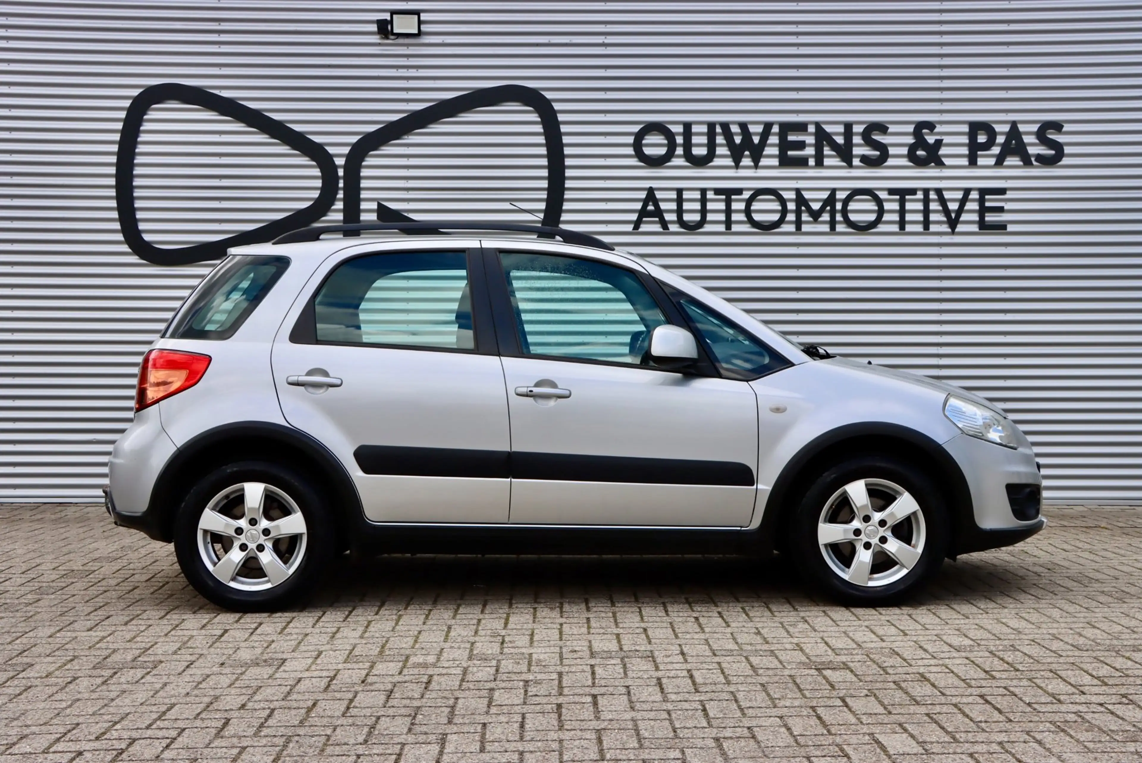 Suzuki SX4 1.6 Exclusive | AIRCO | TREKHAAK — photo 9