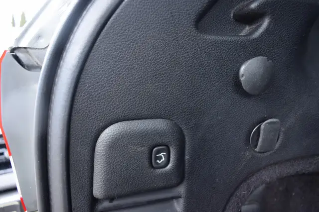 Jeep Grand Cherokee view 7