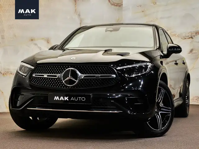 Mercedes-Benz GLC 400 Coupé 400e 4Matic AMG Line , pano, Burmester, 360