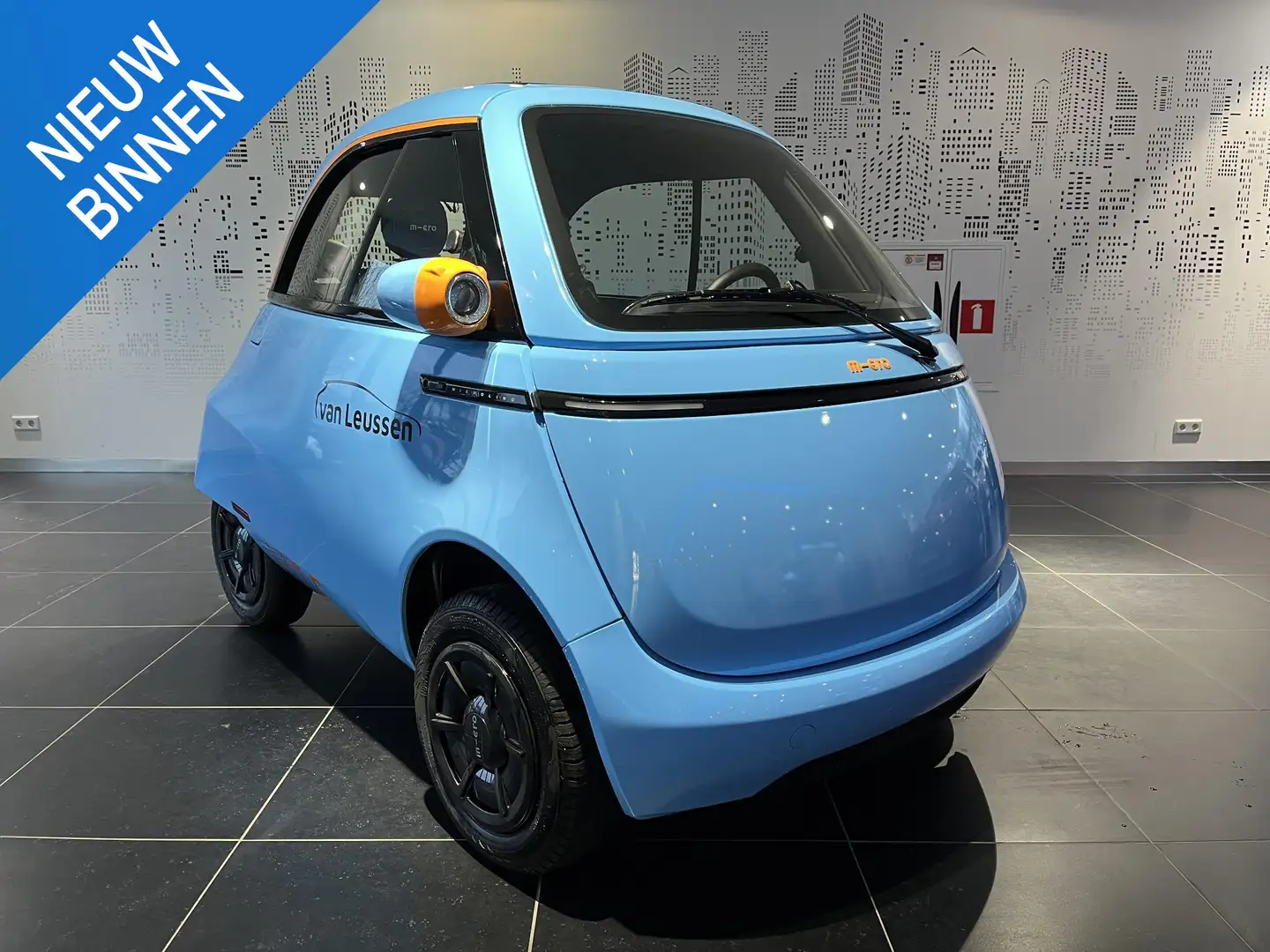 Micro Microlino LITE 45 KM/H ELEKTRISCH 95KM RIJBEREIK! EYECATCHER Schwarz - 1