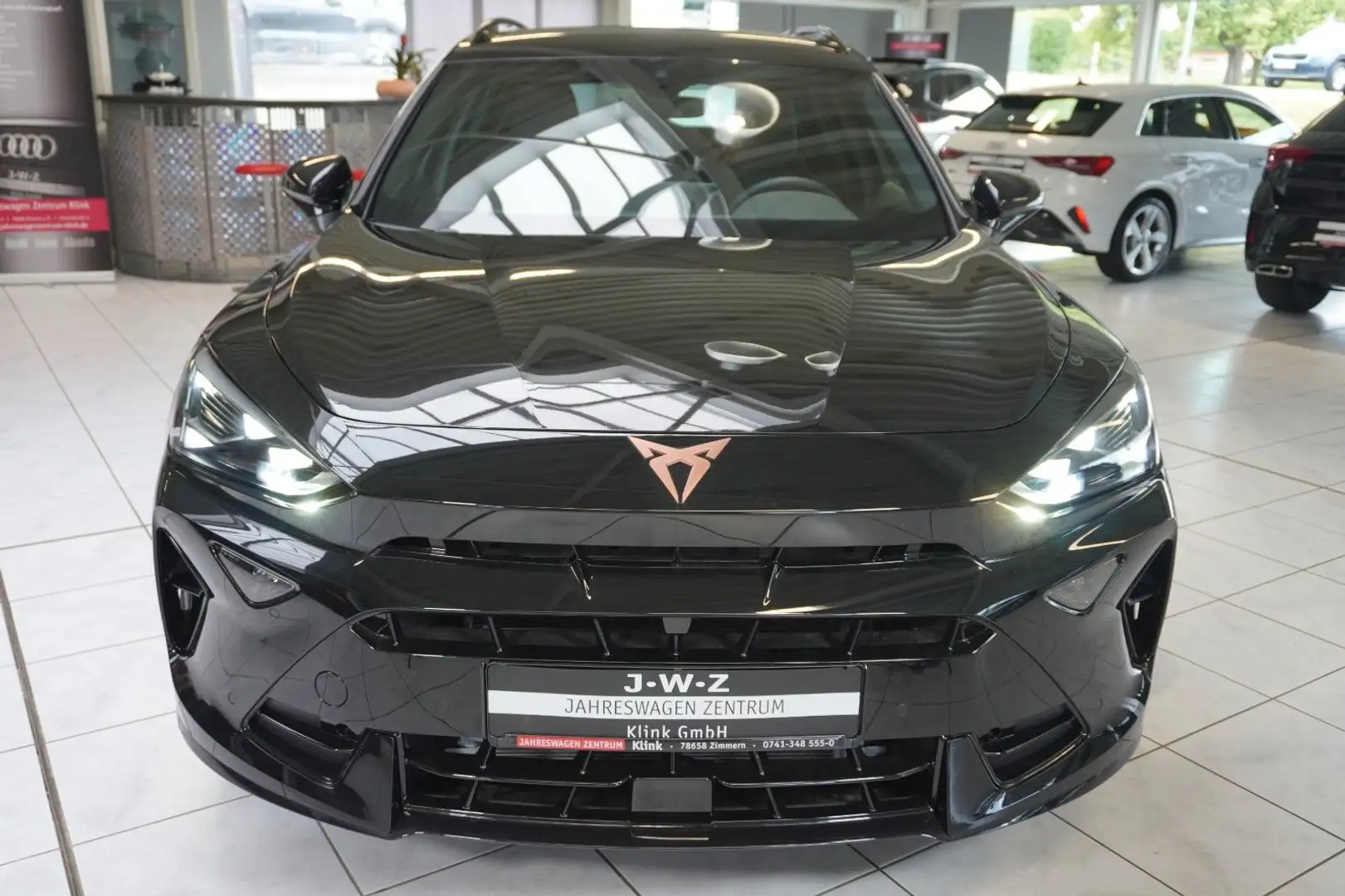 CUPRA Formentor 1.5 eTSI DSG*LED*ACC*KAMERA*R18*Navi* Schwarz - 2