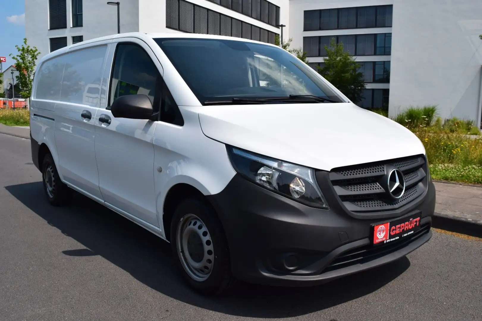 Mercedes-Benz Vito Kasten 114/116 CDI, 119 CDI/BT RWD lang Blanc - 2