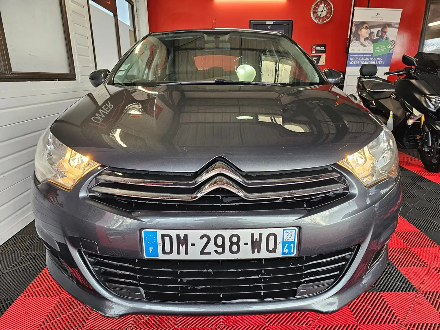Citroen C4 1.4 vti 118004KMS Gris - 2