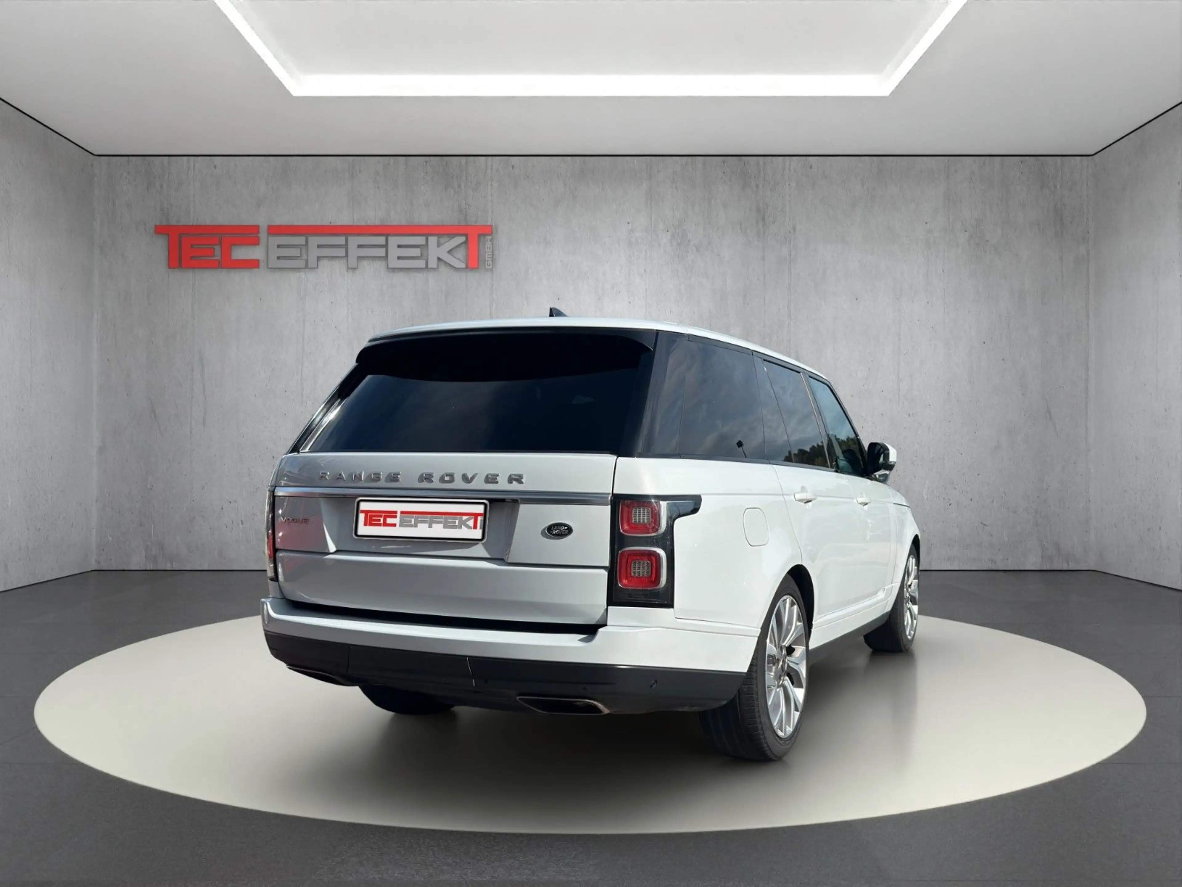 Land Rover Range Rover Vogue — photo 5