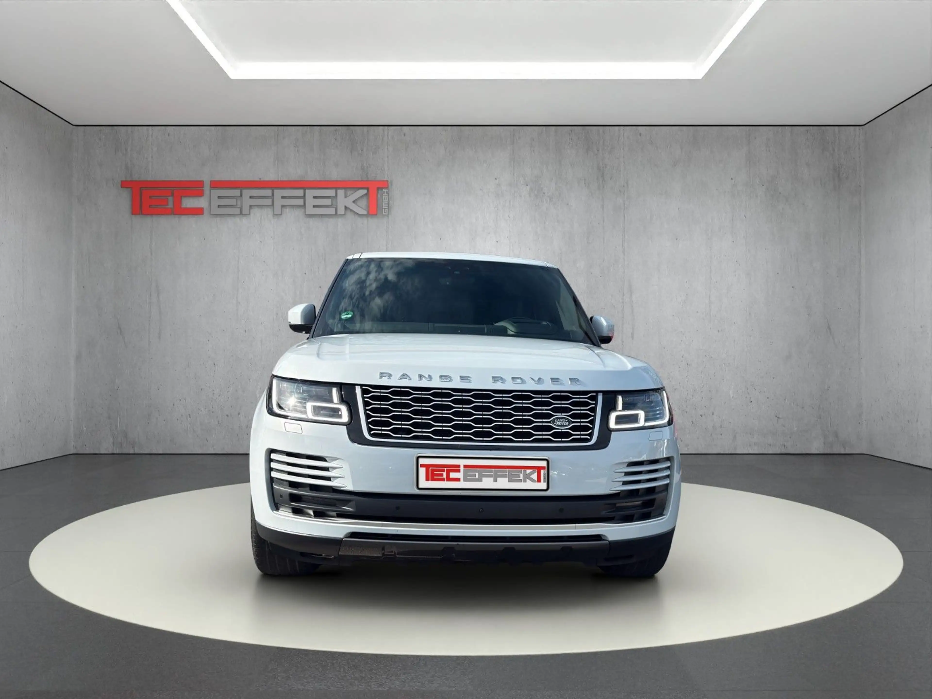 Land Rover Range Rover Vogue — photo 7