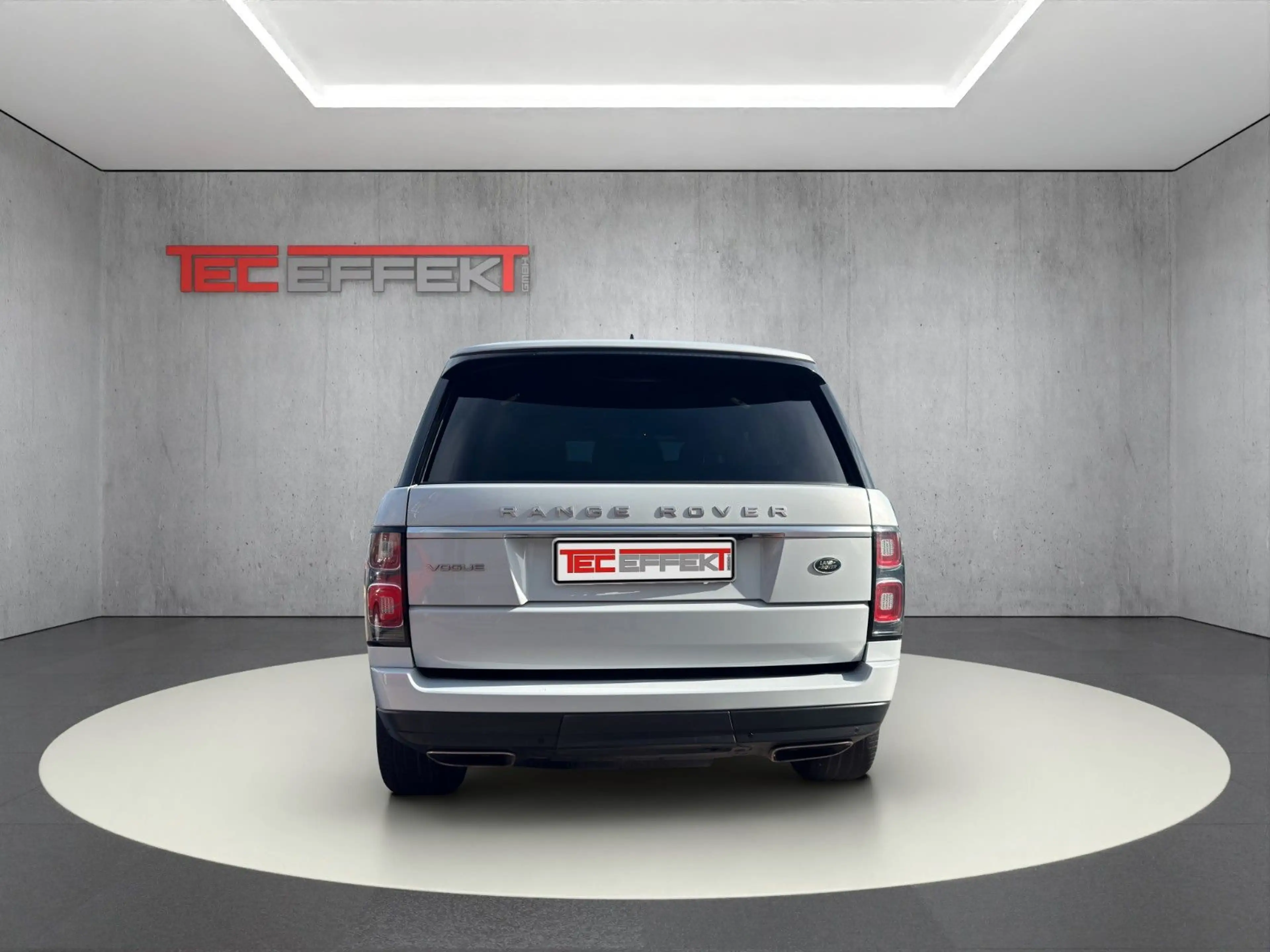 Land Rover Range Rover Vogue — photo 4