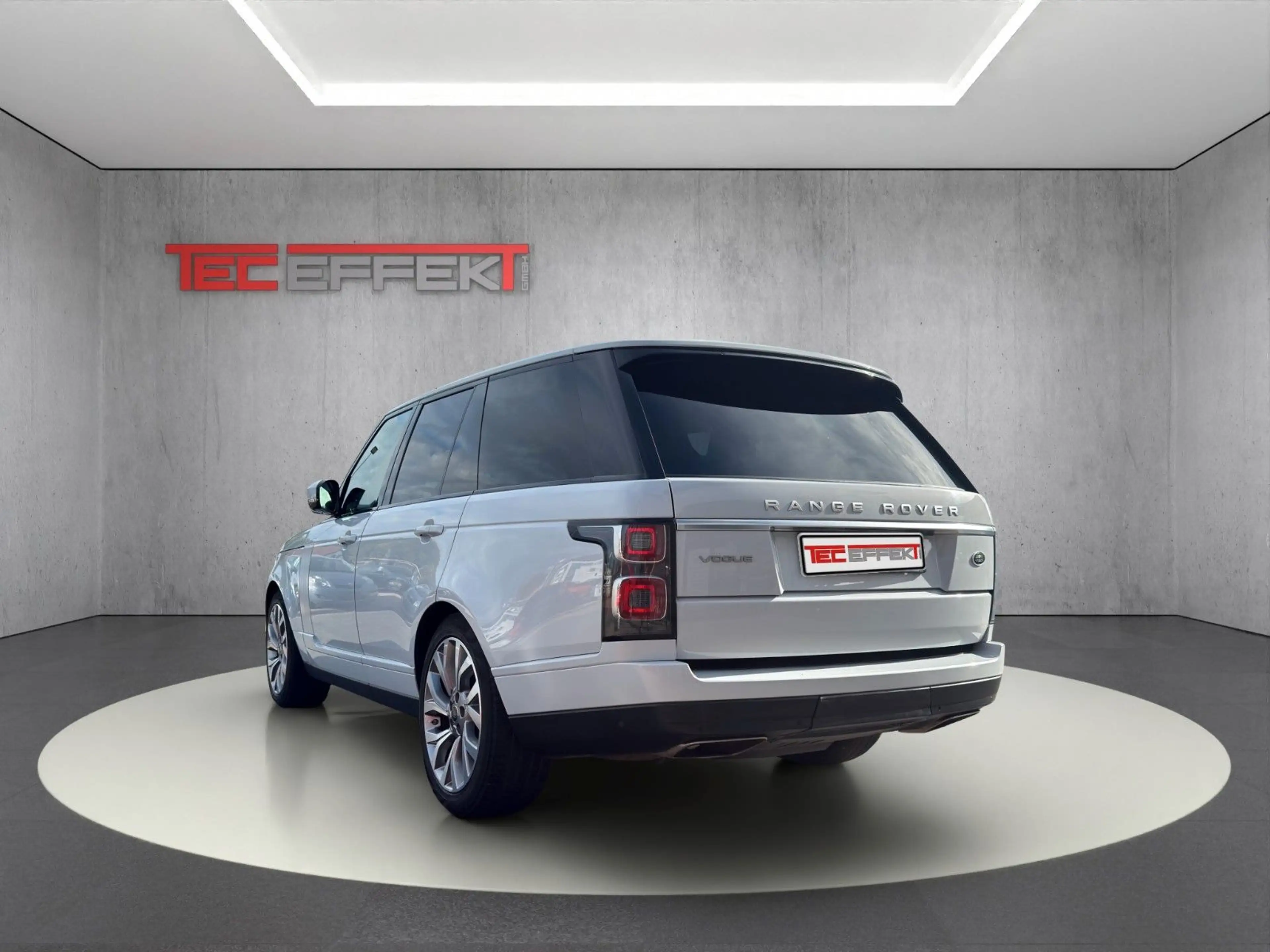 Land Rover Range Rover Vogue — photo 3