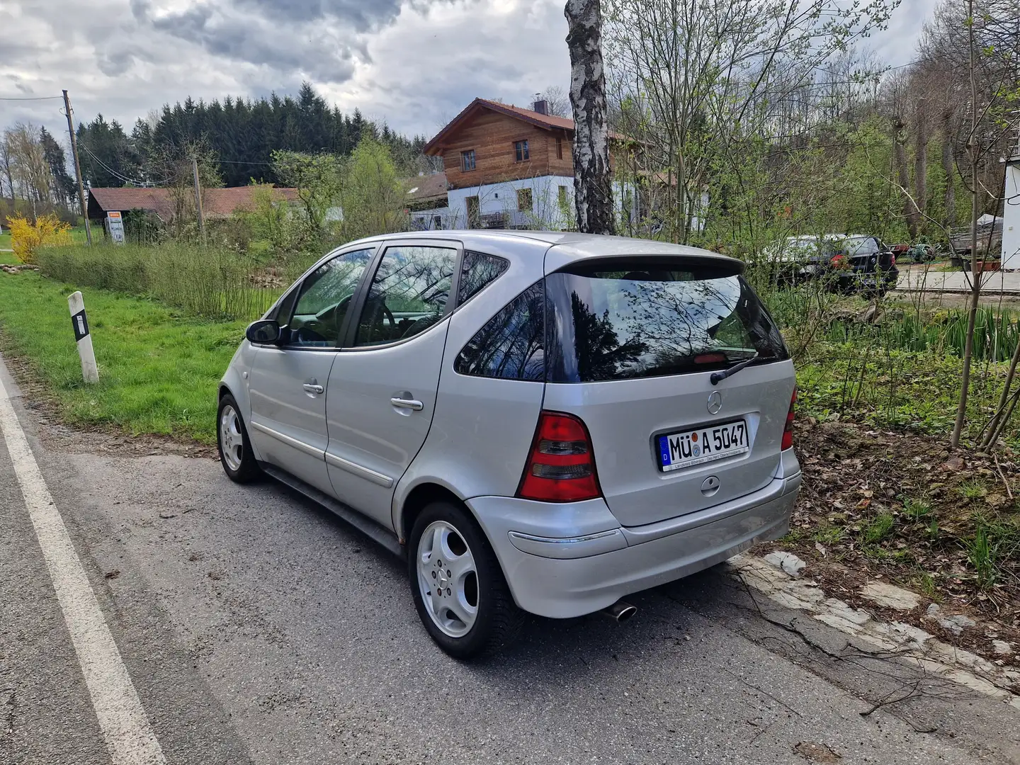 Mercedes-Benz A 140 A-Klasse Avantgarde - TÜV 11/2025 Silber - 2