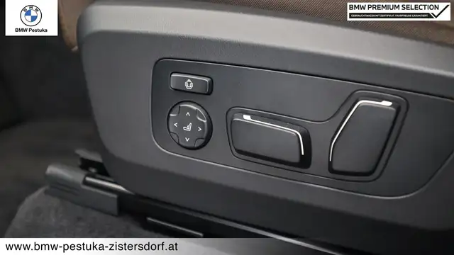 BMW X3 view 9