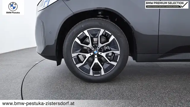 BMW X3 view 7