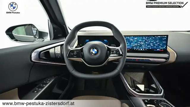 BMW X3 view 11