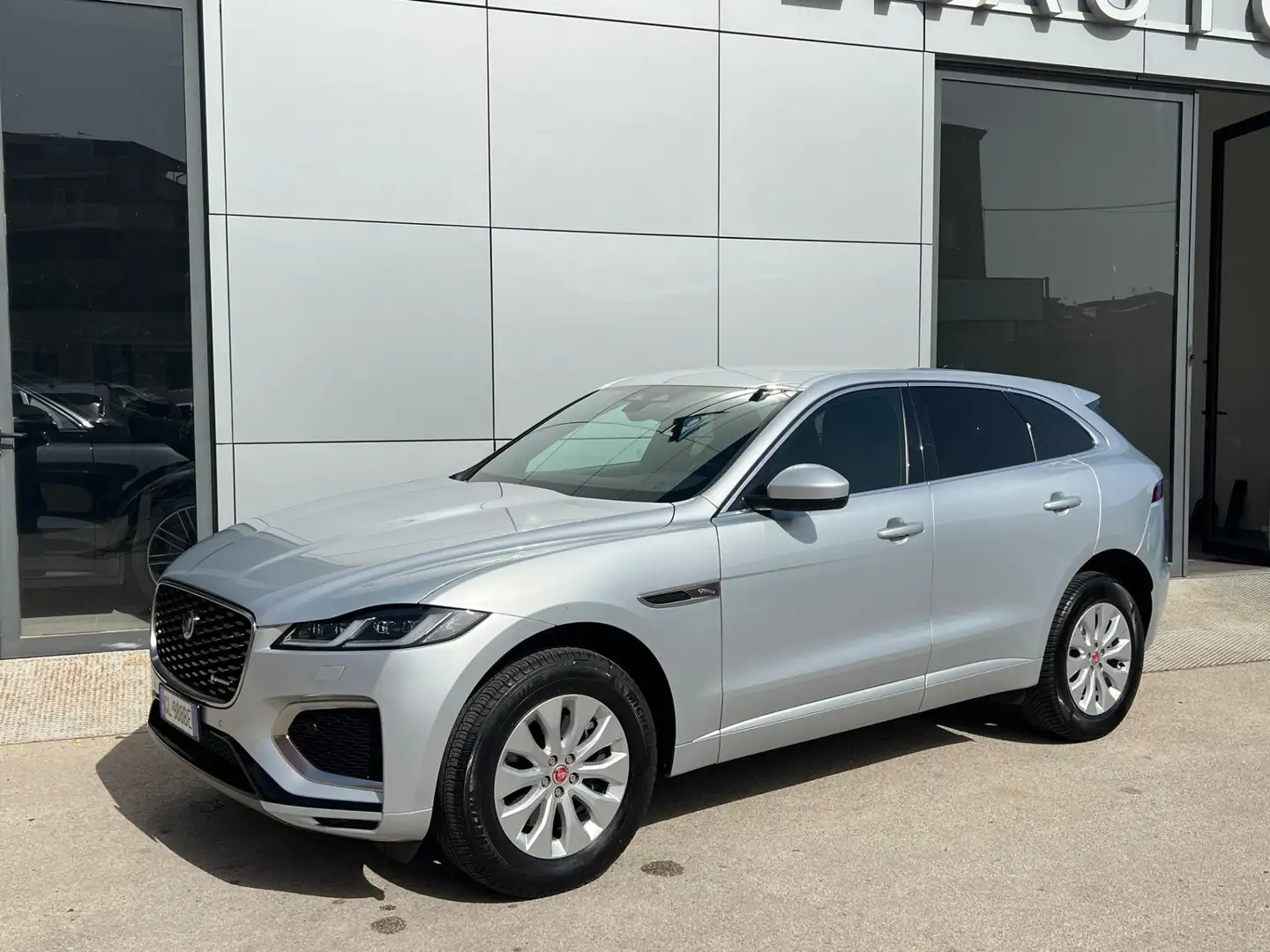 Jaguar F-Pace R-Dynamic S awd possibilità noleggio no scoring Argent - 1