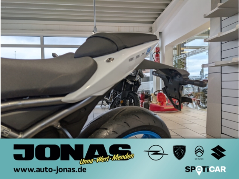 Suzuki GSX 8R Demo Fahrzeug in Menden bei Jonas — photo 5