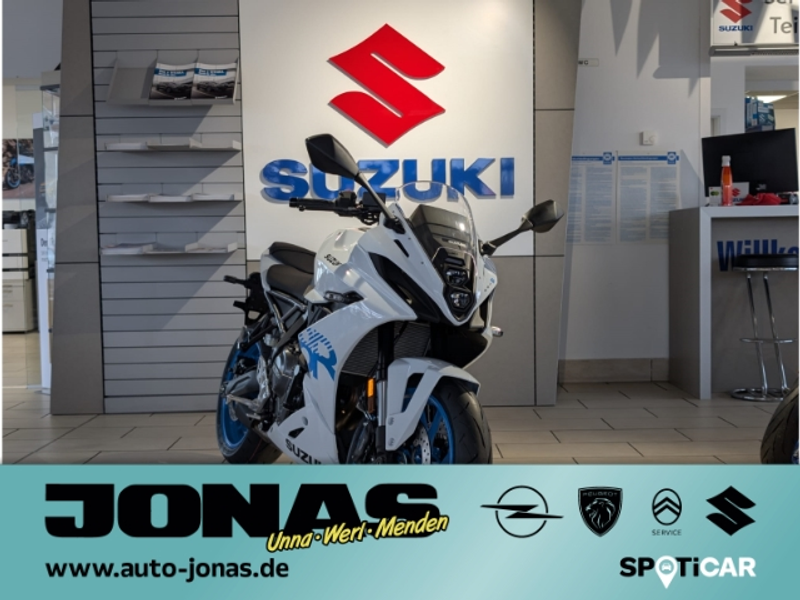Suzuki GSX 8R Demo Fahrzeug in Menden bei Jonas