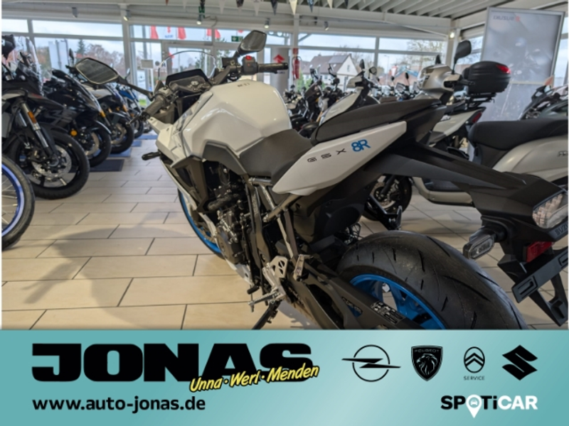 Suzuki GSX 8R Demo Fahrzeug in Menden bei Jonas — photo 10
