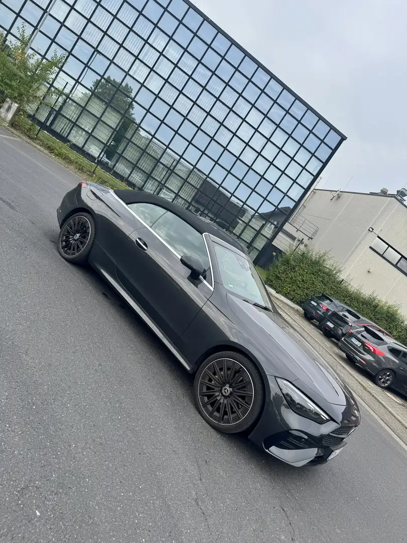 Mercedes-Benz CLE 300 4Matic Cabrio 9G-TRONIC Edition AMG Line - 2