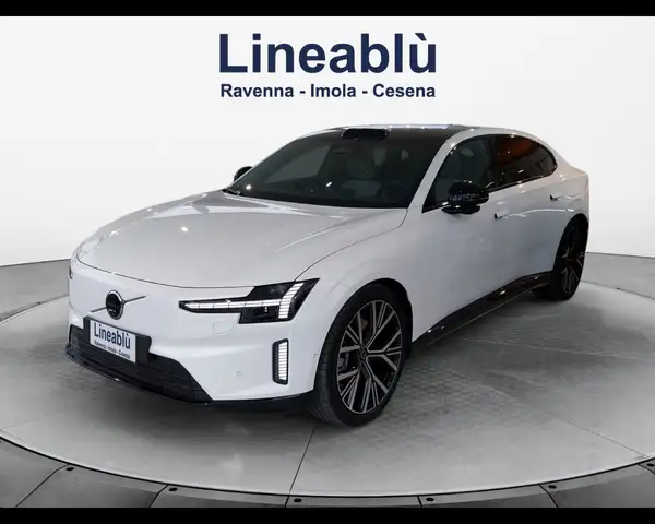 Volvo Es90 view 8