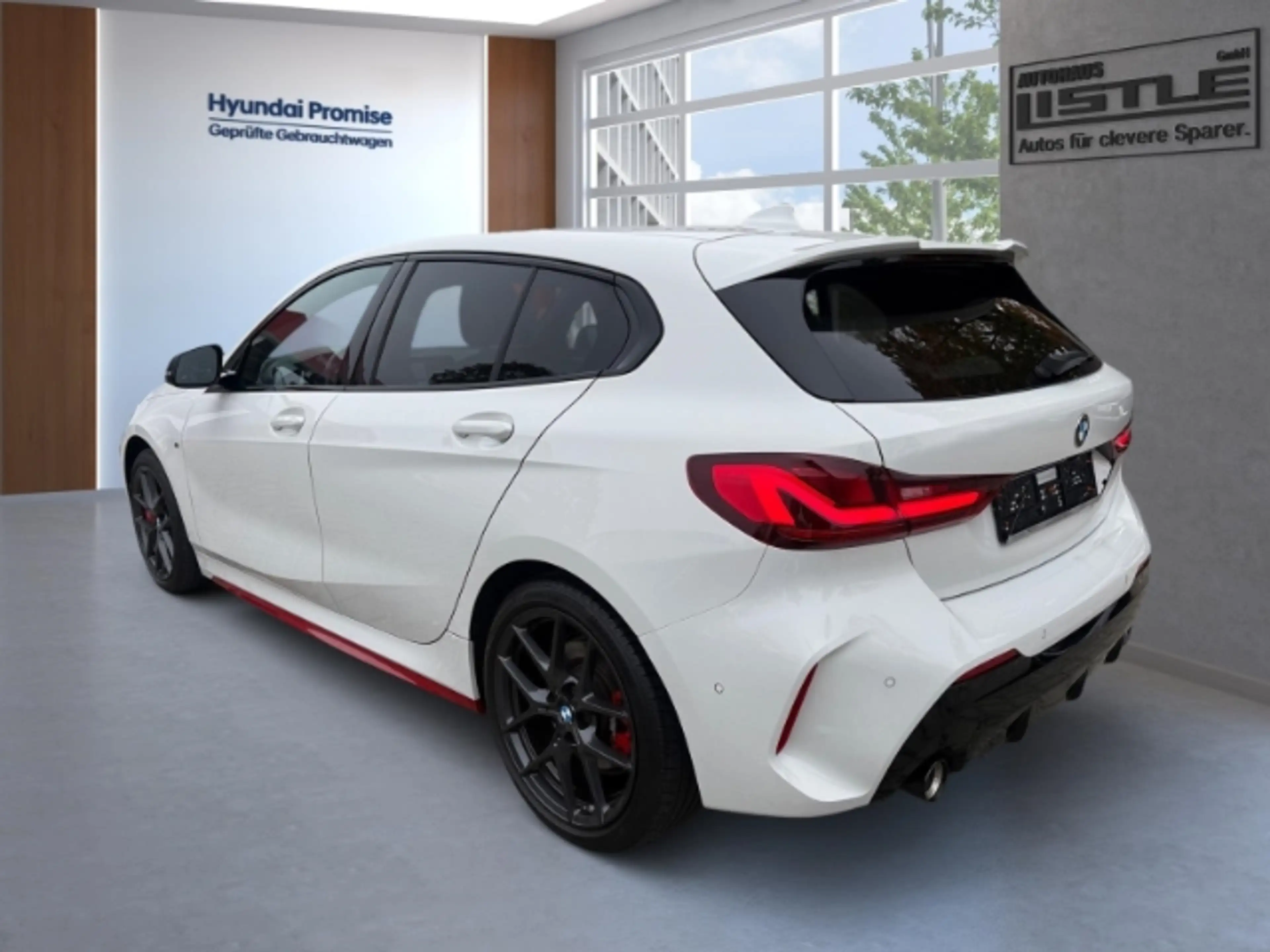 BMW 128 ti +KLIMA+CARPLAY+NAVI+PDC+RFK+SHZ+DAB+UVM+ — photo 4