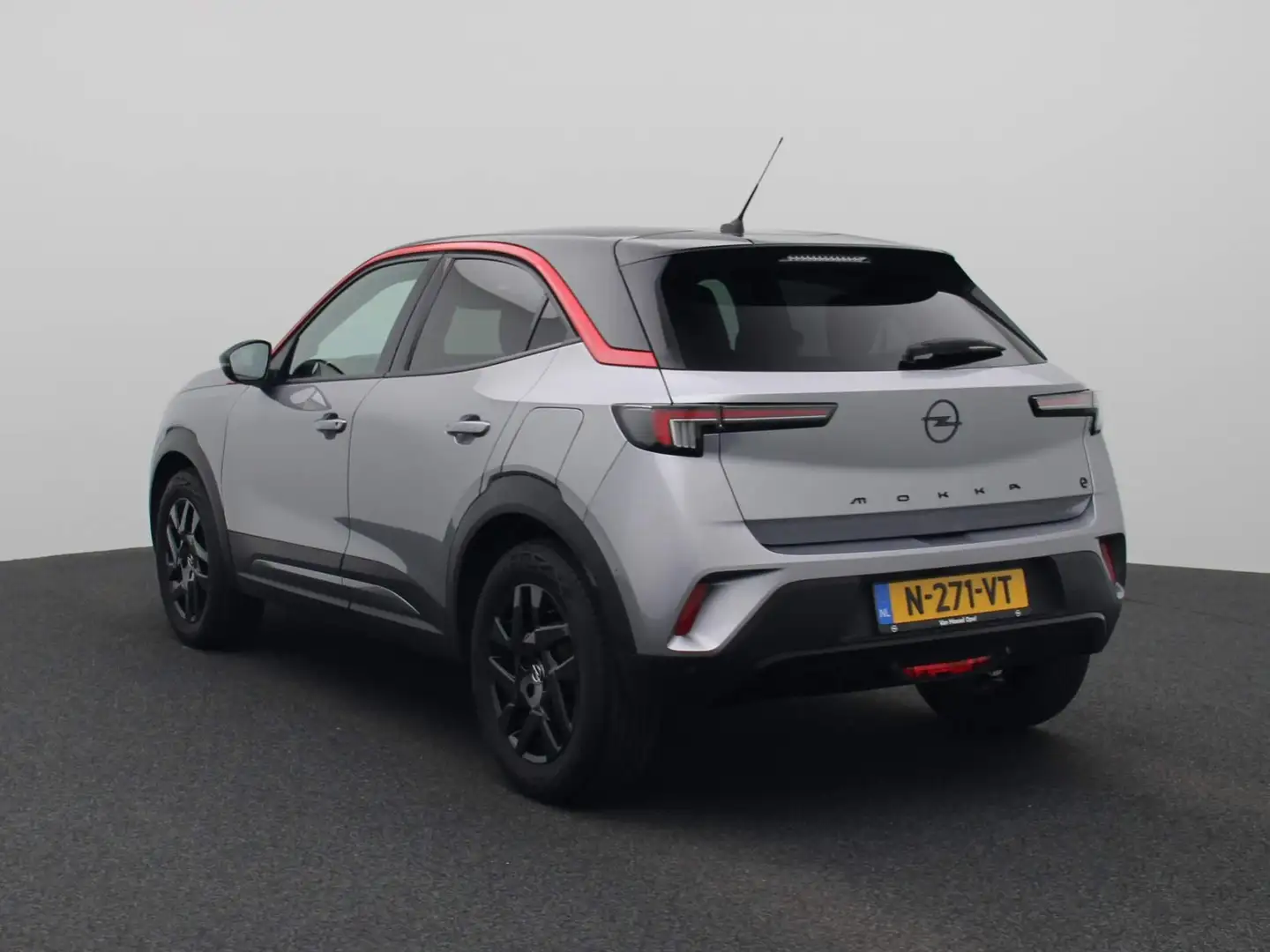 Opel Mokka-E Ultimate 50-kWh | Camera | Stoelverwarming | Navig Grijs - 2