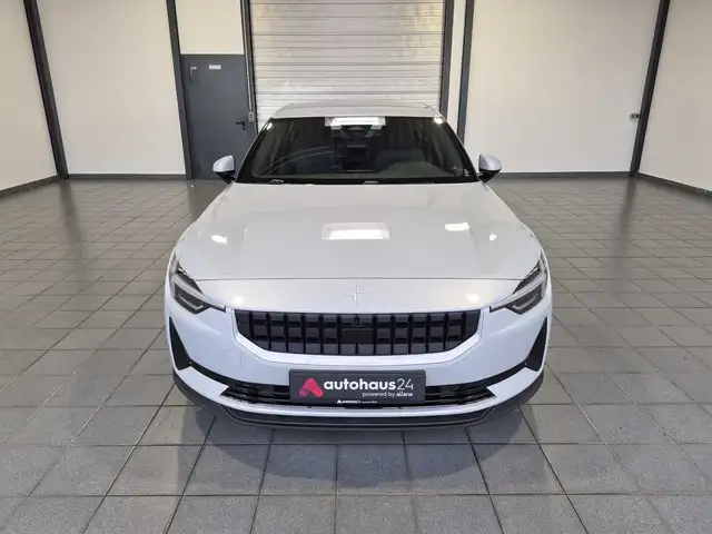 Polestar Polestar 2 view 2