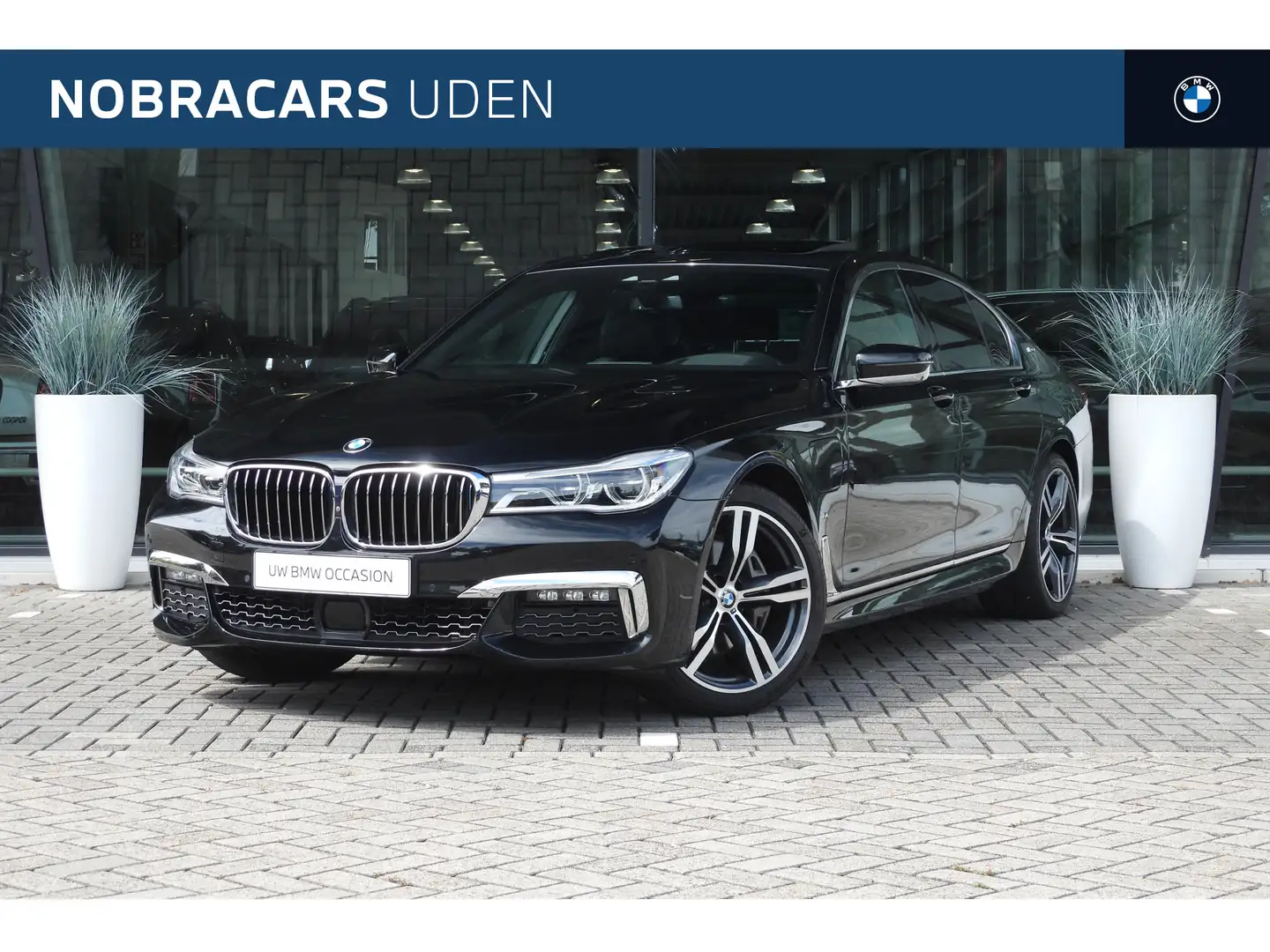 BMW 740 7 Serie 740e High Executive M Sport Automaat / Sch Zwart - 1