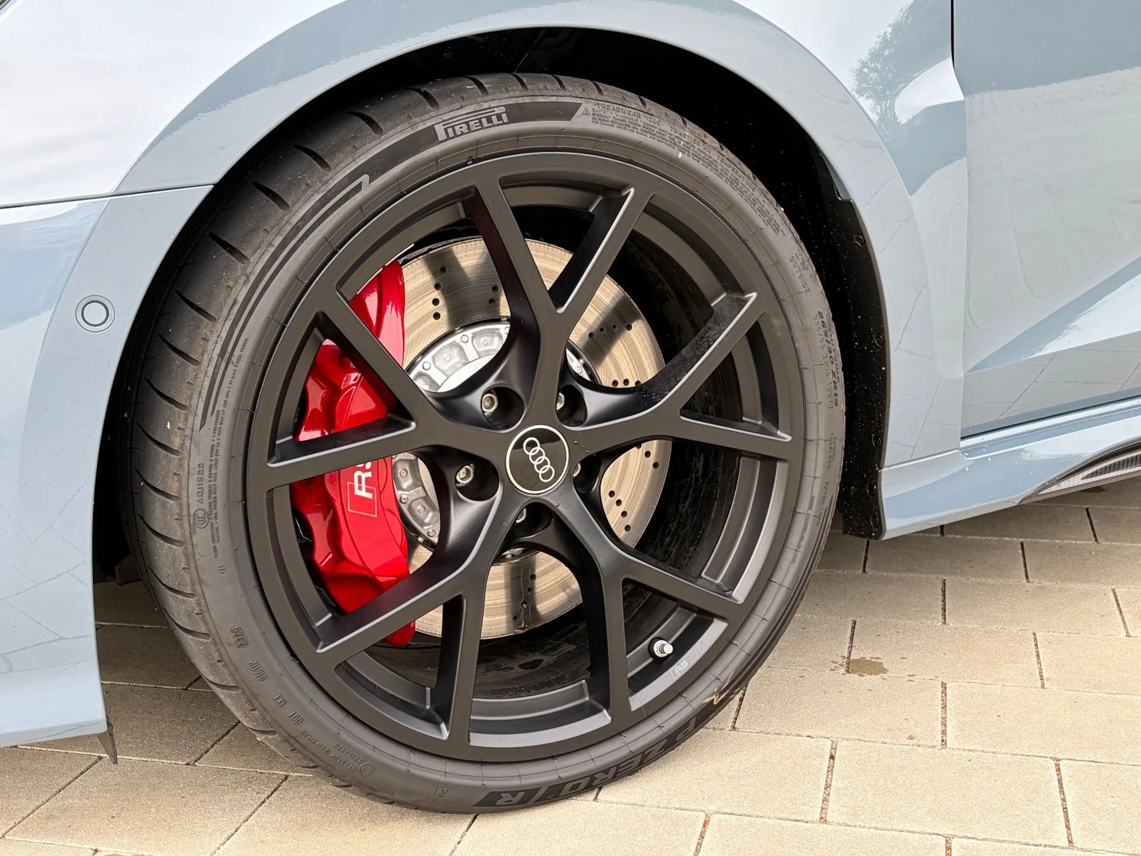 Audi RS3 Sportback qu. CARBON/BlackPlus/KEMORAGRAU — photo 8