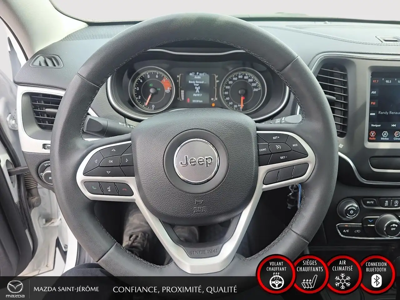 Jeep Cherokee снимка Jeep Cherokee