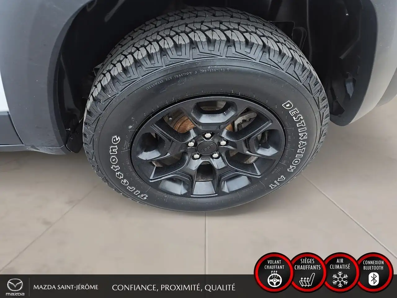 Jeep Cherokee снимка Jeep Cherokee