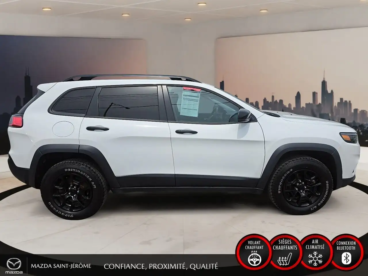 Jeep Cherokee снимка Jeep Cherokee