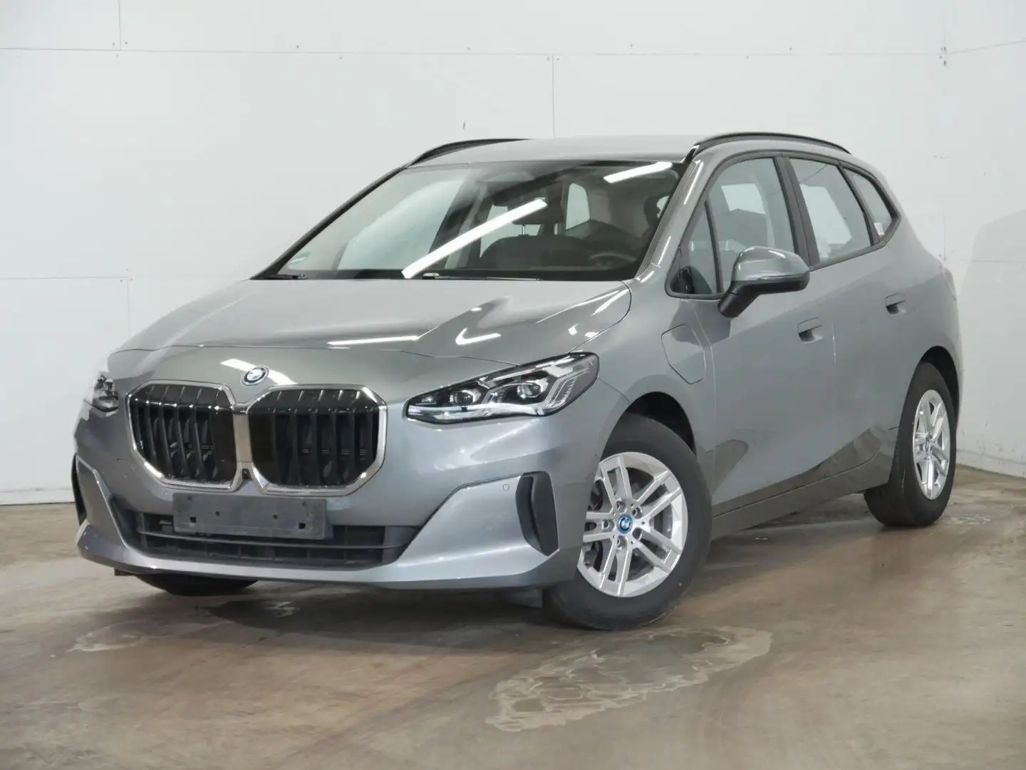 BMW 225 xDrive 360° adap. LED WLAN Kzu Gris - 1