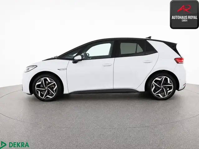 Volkswagen Id.3 view 2