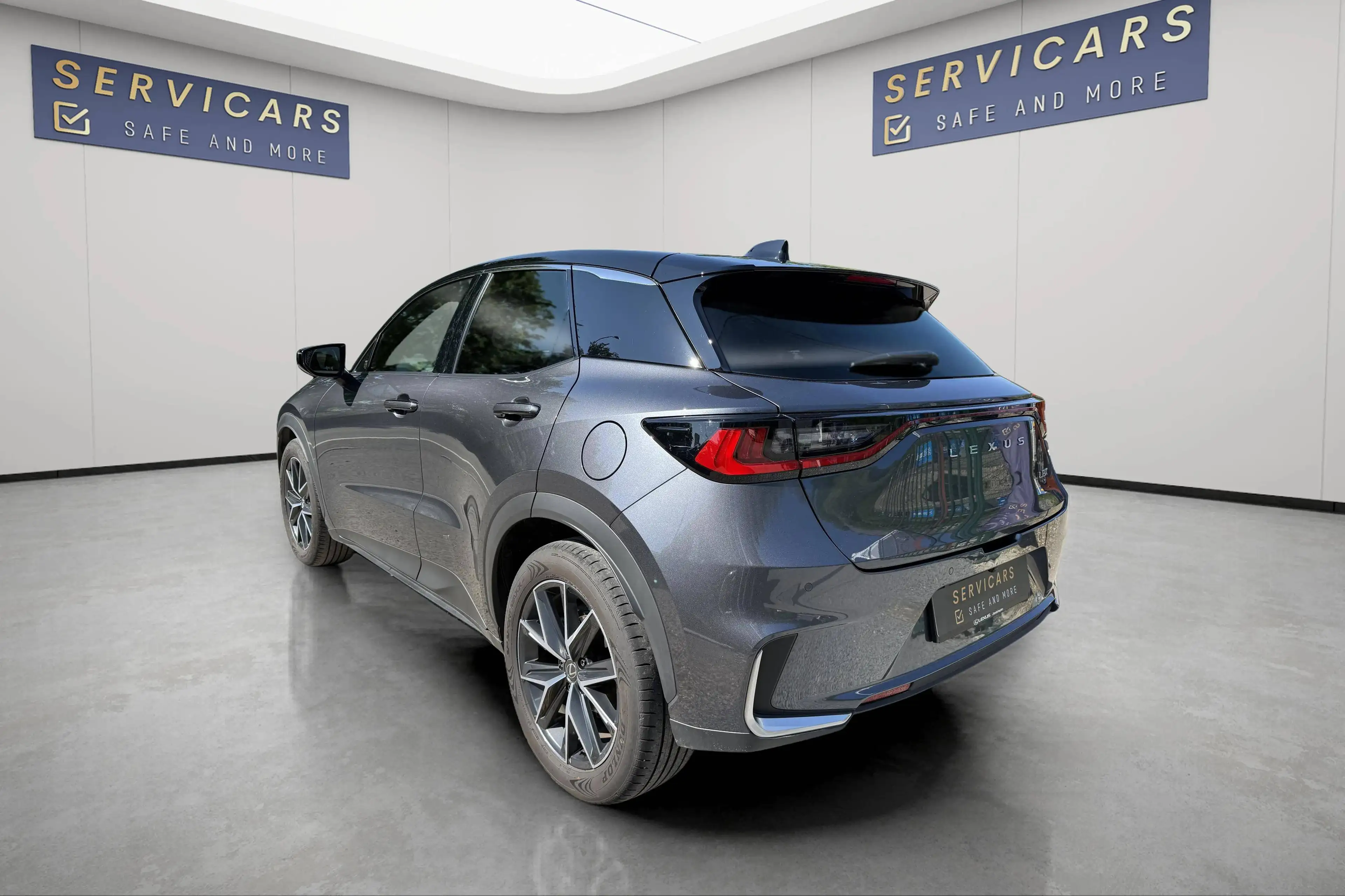 Lexus LBX LBX 1.5i FWD Cool Cool — photo 3