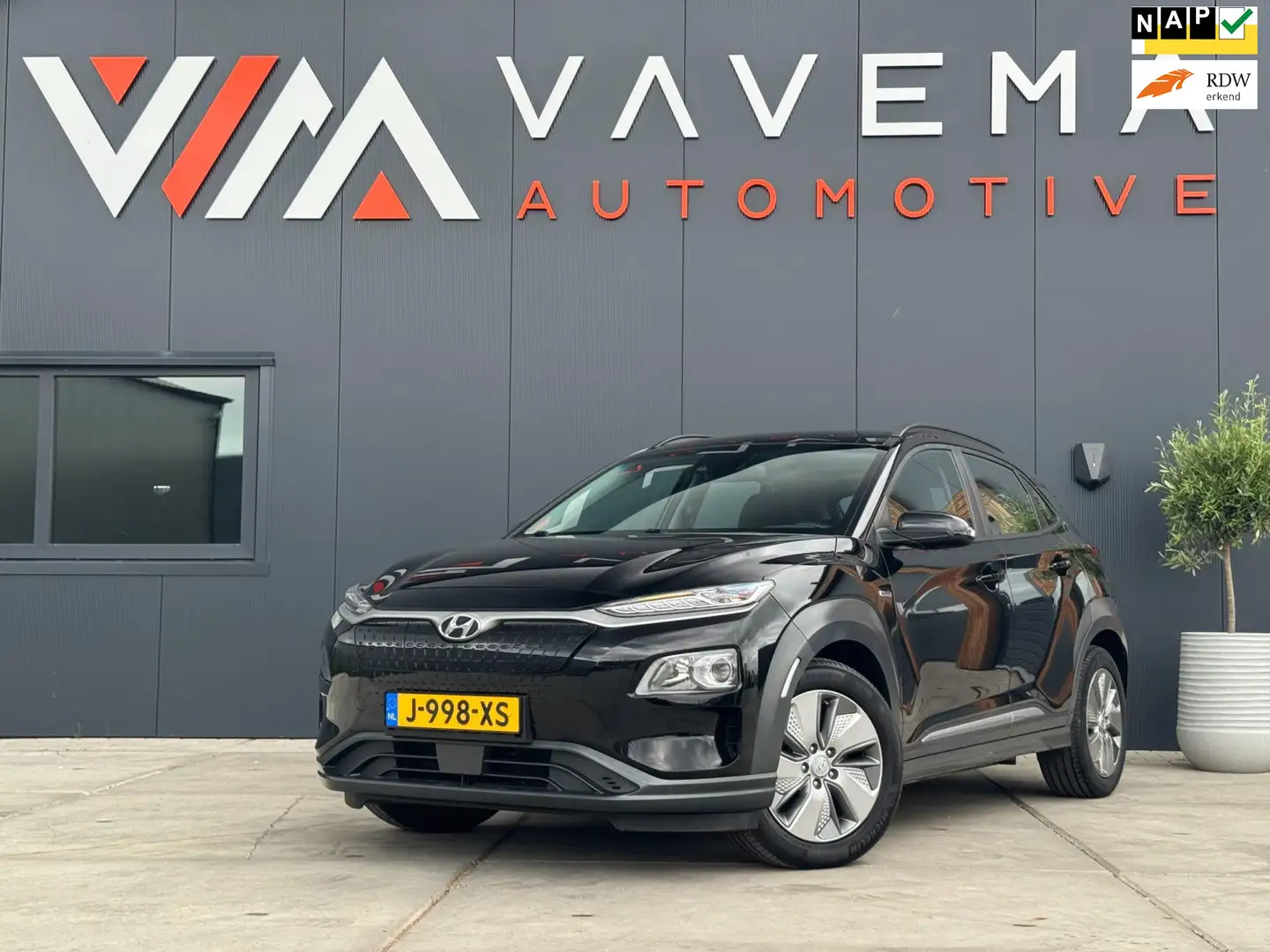 Hyundai KONA EV Comfort 64 kWh 3 Fase |SOH 100%| Carplay Navi A Noir - 1