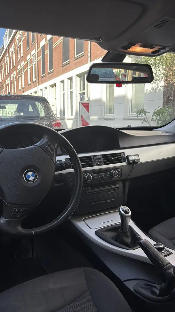 BMW 320 320i Business Line e90 iDrive Срібний - 2