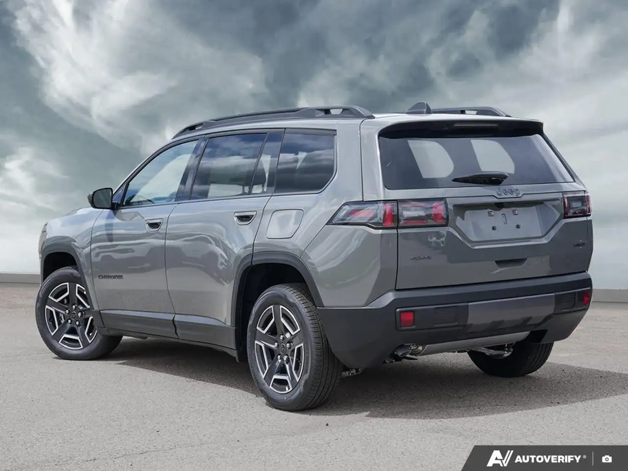 Jeep Cherokee снимка Jeep Cherokee