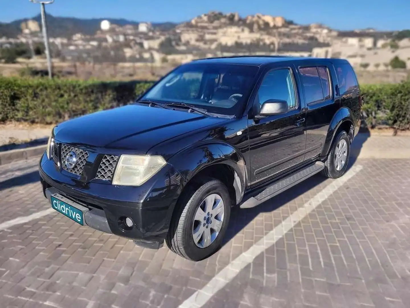 Nissan Pathfinder 2.5dCi XE 7pl. Negro - 2