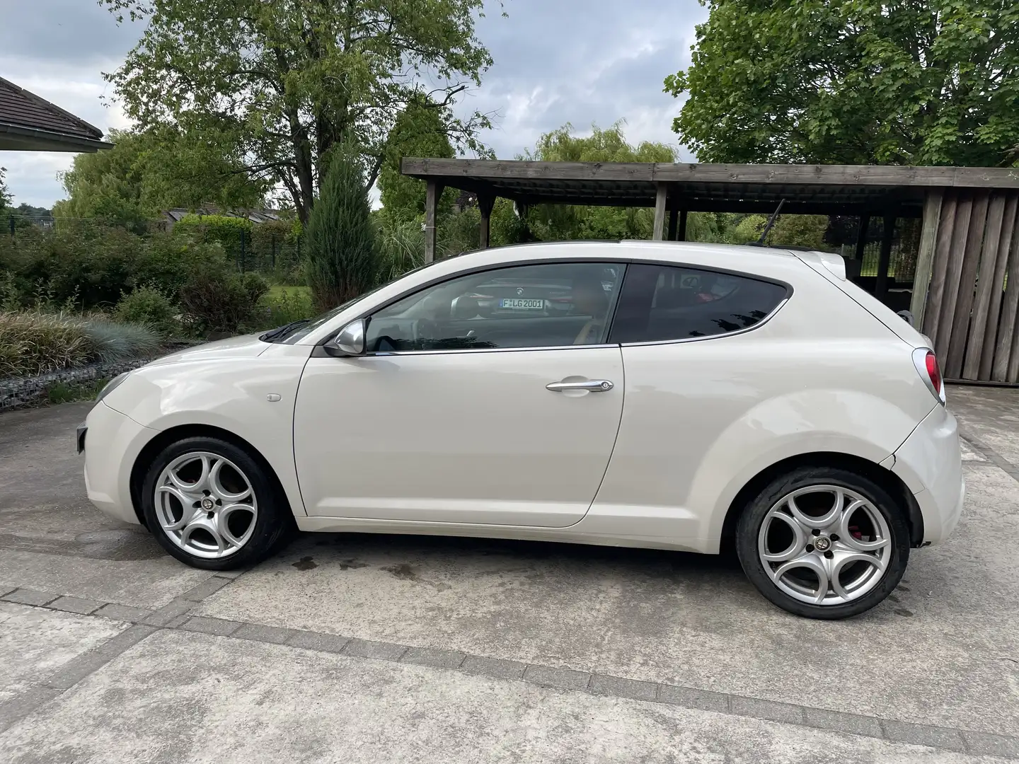 Alfa Romeo MiTo 1.4 8V distinctive - 1