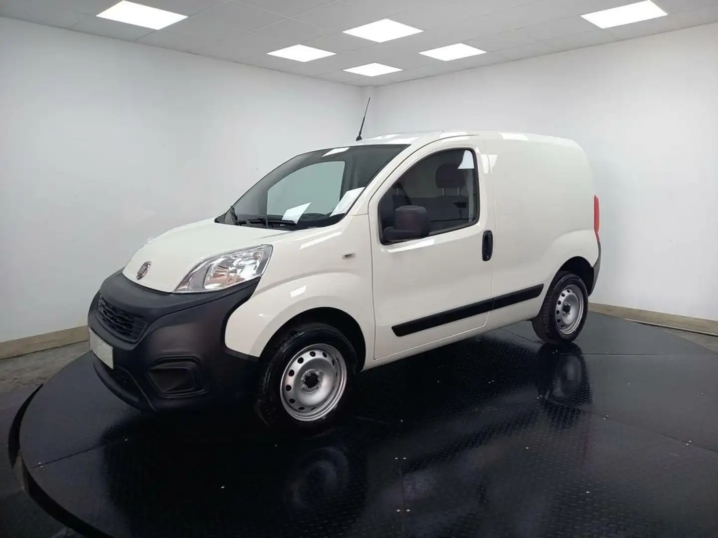 Fiat Fiorino Comercial CARGO KASTEN 1.4 NATURAL POWER 5 Weiß - 2