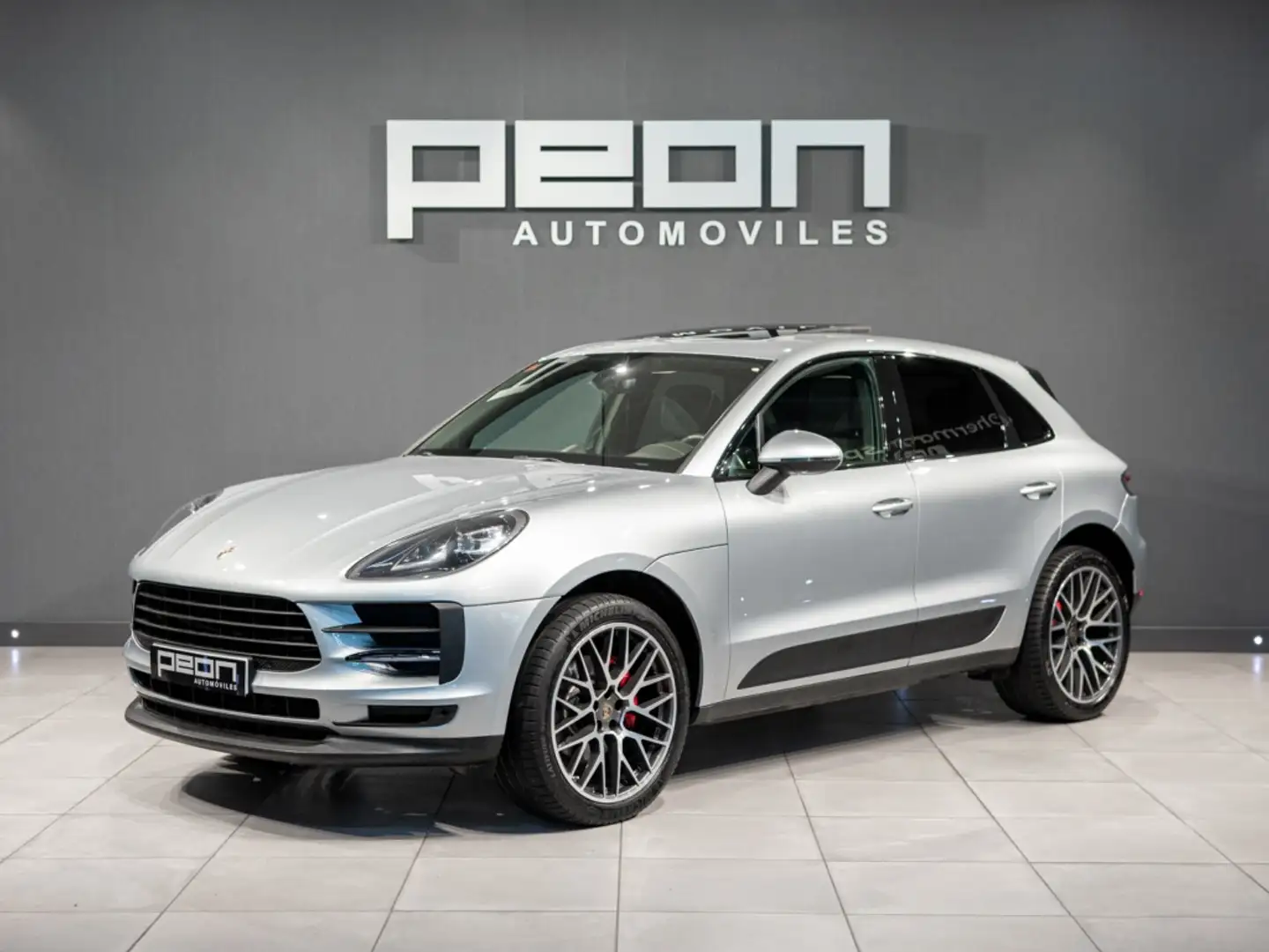 Porsche Macan Aut. Gris - 1