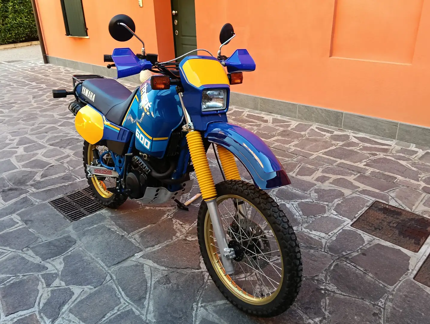 Yamaha XT 600 Teneré Azul - 2