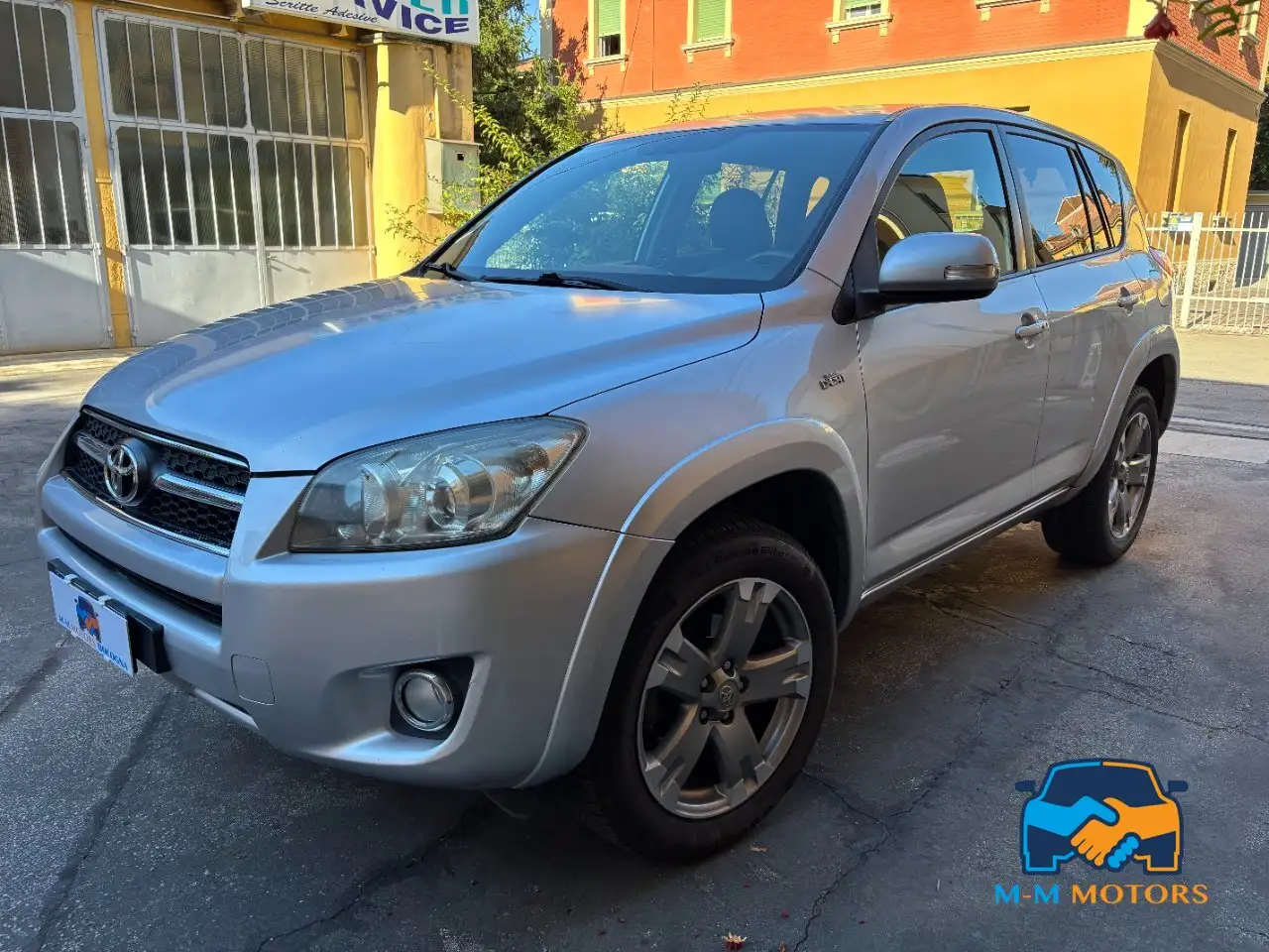 TOYOTA RAV4 2.2 D-CAT 150CV - LUXE - BVA - 4X4 - CAMÉRA DE RECUL - SELLERIE CUIR - 152.000 KMS