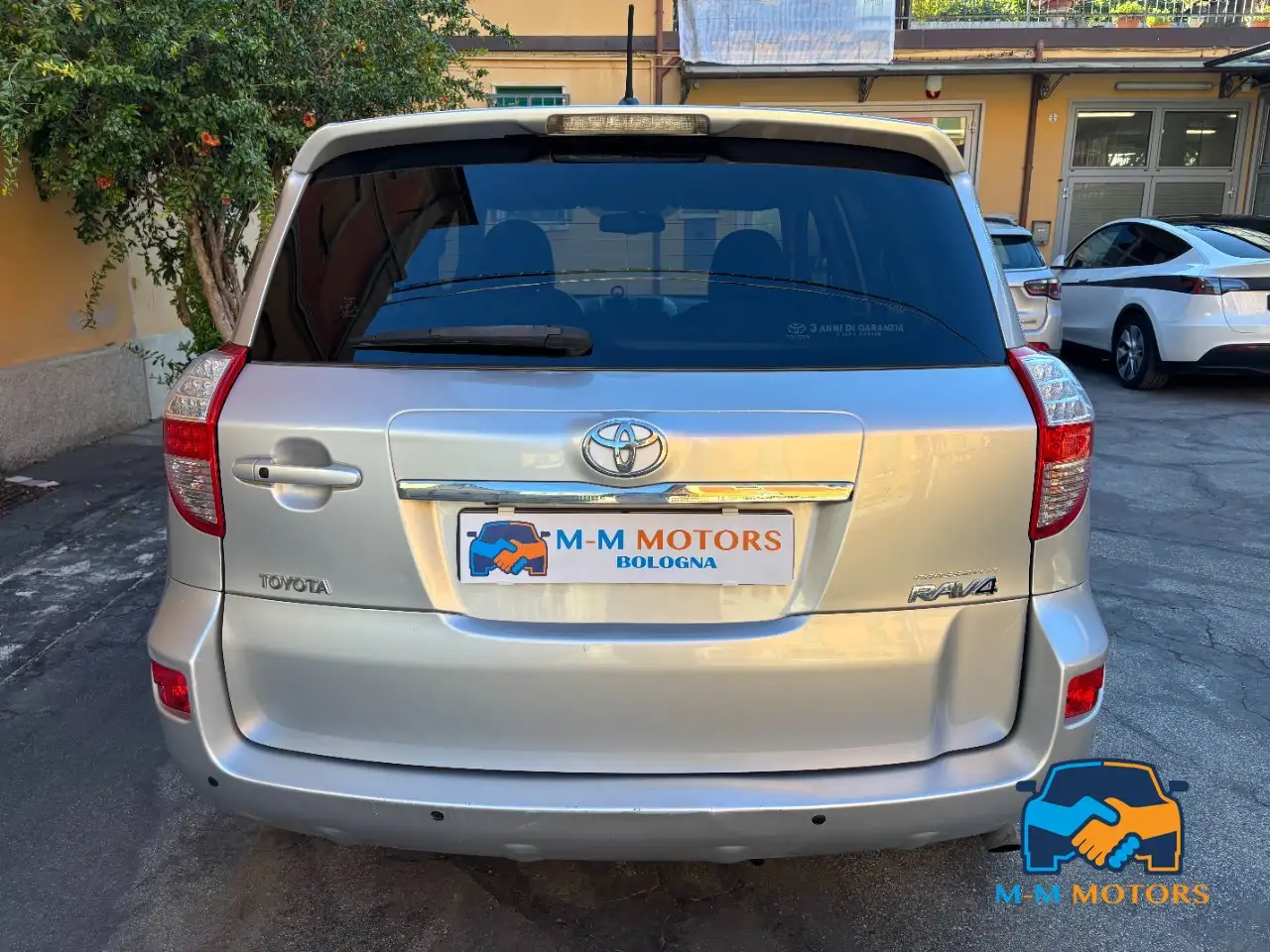 TOYOTA RAV4 2.2 D-CAT 150CV - LUXE - BVA - 4X4 - CAMÉRA DE RECUL - SELLERIE CUIR - 152.000 KMS